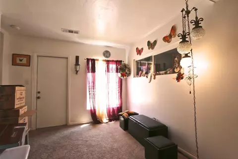 534 E Street St E, Tehachapi, CA 93561 photo 8