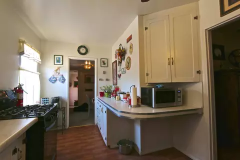 534 E Street St E, Tehachapi, CA 93561 photo 10