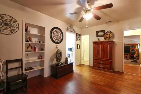 534 E Street St E, Tehachapi, CA 93561 photo 16