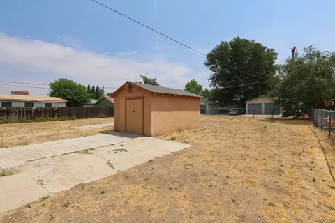 534 E Street St E, Tehachapi, CA 93561 photo 24