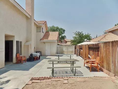 43708 Byron Dr, Lancaster, CA 93535 photo 51