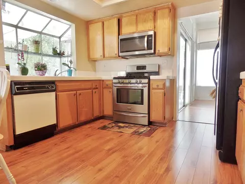 43708 Byron Dr, Lancaster, CA 93535 photo 6