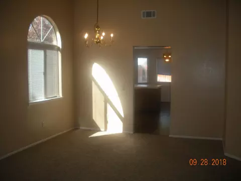 44037 11th St E, Lancaster, CA 93535 photo 10