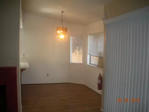 44037 11th St E, Lancaster, CA 93535 photo 5