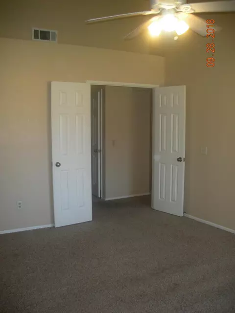 44037 11th St E, Lancaster, CA 93535 photo 13