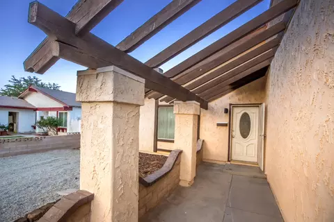 44542 Benald St, Lancaster, CA 93535 photo 5