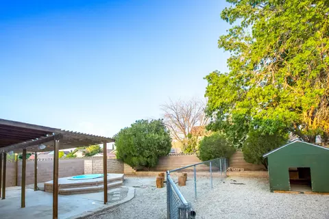 44542 Benald St, Lancaster, CA 93535 photo 29