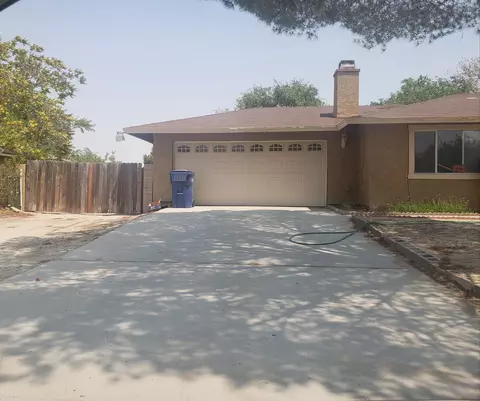 40556 171th St E, Lancaster, CA 93535 photo 2