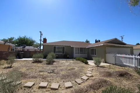 44127 W 11th St, Lancaster, CA 93534 photo 1
