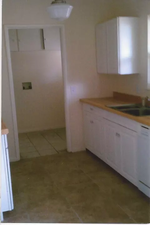 44127 W 11th St, Lancaster, CA 93534 photo 9