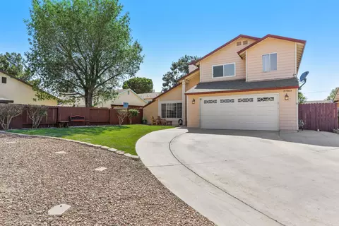 37503 Laurel Ct, Palmdale, CA 93552 photo 2