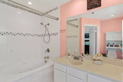 37503 Laurel Ct, Palmdale, CA 93552 photo 14