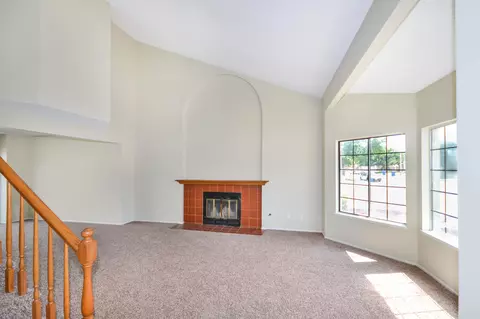 37704 E 53rd St, Palmdale, CA 93552 photo 3