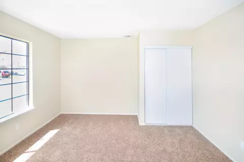 37704 E 53rd St, Palmdale, CA 93552 photo 8