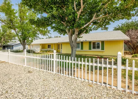 40116 177th St E, Palmdale, CA 93591 photo 3