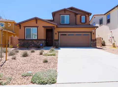 2534 Mapleleaf, Palmdale, CA 93551 photo 2