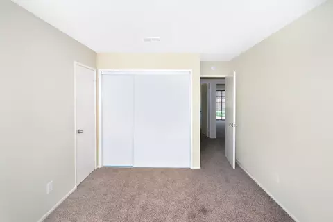 4936 Halen St, Palmdale, CA 93552 photo 11