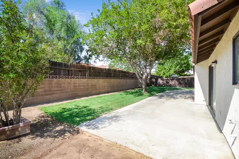 4936 Halen St, Palmdale, CA 93552 photo 16