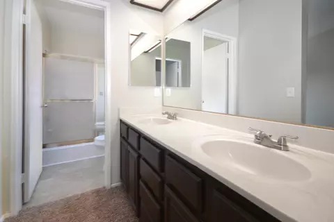 4936 Halen St, Palmdale, CA 93552 photo 8