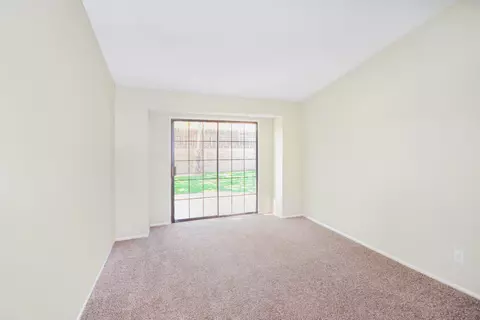 4936 Halen St, Palmdale, CA 93552 photo 6