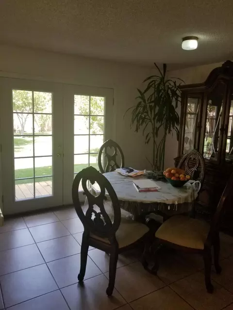633 E Ivesbrook Street St, Lancaster, CA 93535 photo 24