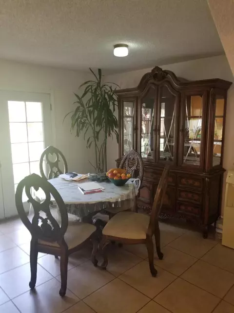 633 E Ivesbrook Street St, Lancaster, CA 93535 photo 23