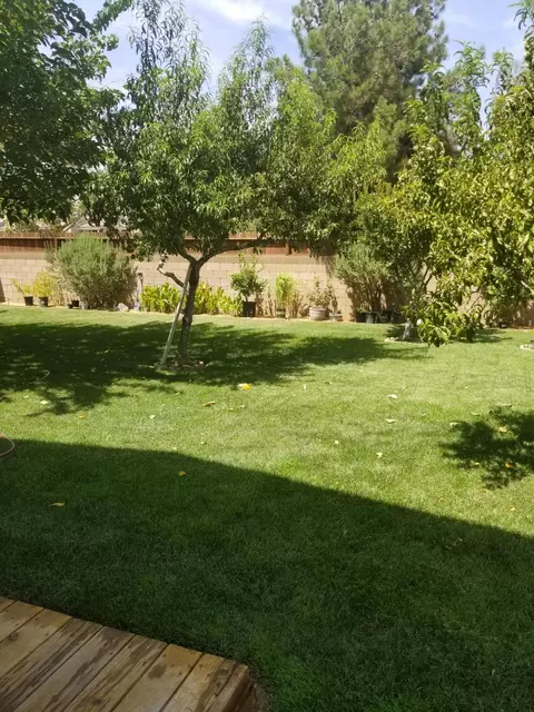 633 E Ivesbrook Street St, Lancaster, CA 93535 photo 7