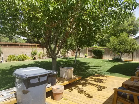 633 E Ivesbrook Street St, Lancaster, CA 93535 photo 15