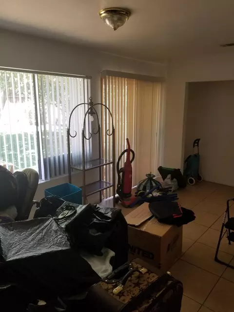 633 E Ivesbrook Street St, Lancaster, CA 93535 photo 27