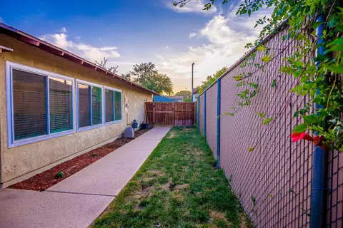 44436 Benald St, Lancaster, CA 93535 photo 30