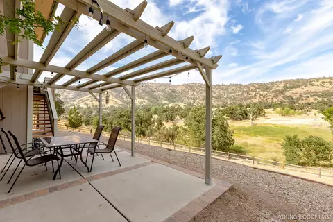 27221 Oakflat Dr, Tehachapi, CA 93561 photo 31