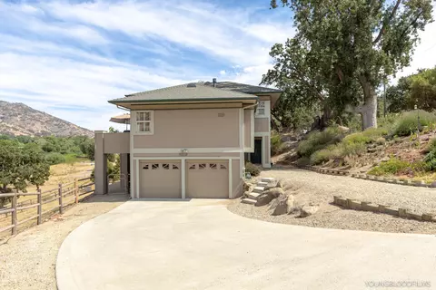 27221 Oakflat Dr, Tehachapi, CA 93561 photo 4