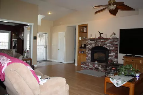 28110 Braeburn Pl, Tehachapi, CA 93561 photo 16