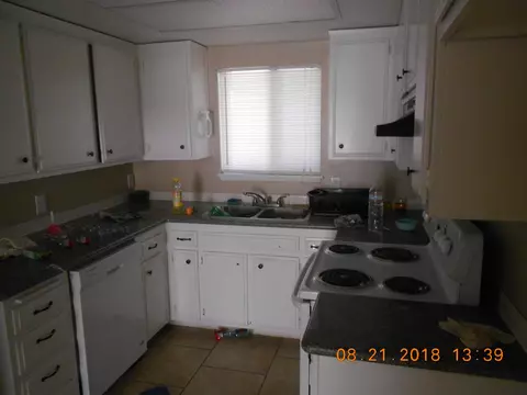 44806 Denmore Ave, Lancaster, CA 93535 photo 3