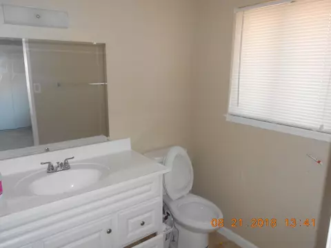 44806 Denmore Ave, Lancaster, CA 93535 photo 8