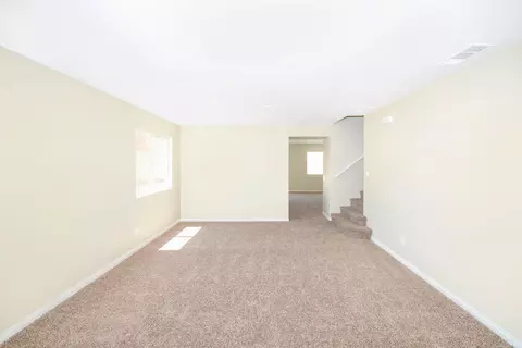45665 Timothy Ct, Lancaster, CA 93535 photo 2