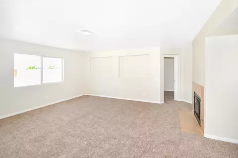 45665 Timothy Ct, Lancaster, CA 93535 photo 3