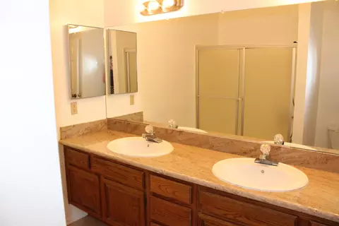 1854 Einstein St, Lancaster, CA 93535 photo 25