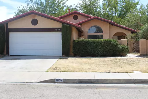 1854 Einstein St, Lancaster, CA 93535 photo 2