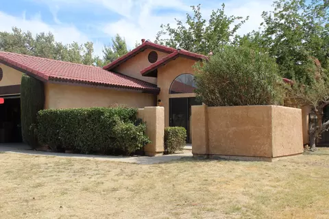 1854 Einstein St, Lancaster, CA 93535 photo 3