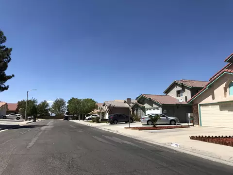 44743 Cerisa St, Lancaster, CA 93535 photo 13