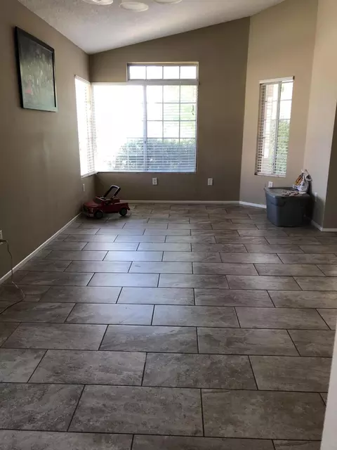 44743 Cerisa St, Lancaster, CA 93535 photo 5