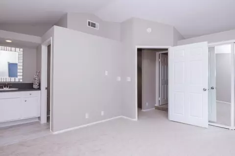 22834 White Pine Pl, Santa Clarita, CA 91390 photo 31
