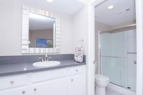 22834 White Pine Pl, Santa Clarita, CA 91390 photo 33