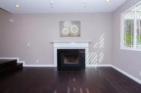 22834 White Pine Pl, Santa Clarita, CA 91390 photo 13