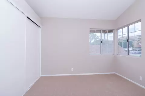 22834 White Pine Pl, Santa Clarita, CA 91390 photo 27