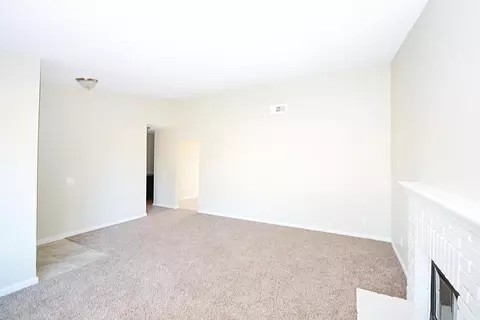 43039 Cromley Ct, Lancaster, CA 93534 photo 2