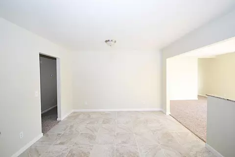 43039 Cromley Ct, Lancaster, CA 93534 photo 6