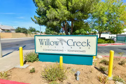 44454 E 15th St #7, Lancaster, CA 93535 photo 4