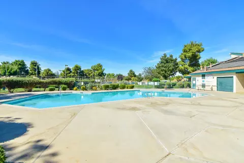 44454 E 15th St #7, Lancaster, CA 93535 photo 6